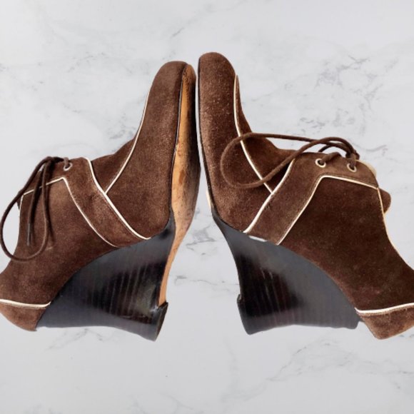 NASCAR Official Shoe Brown Suede Wedge Lace-Up - Picture 11 of 13